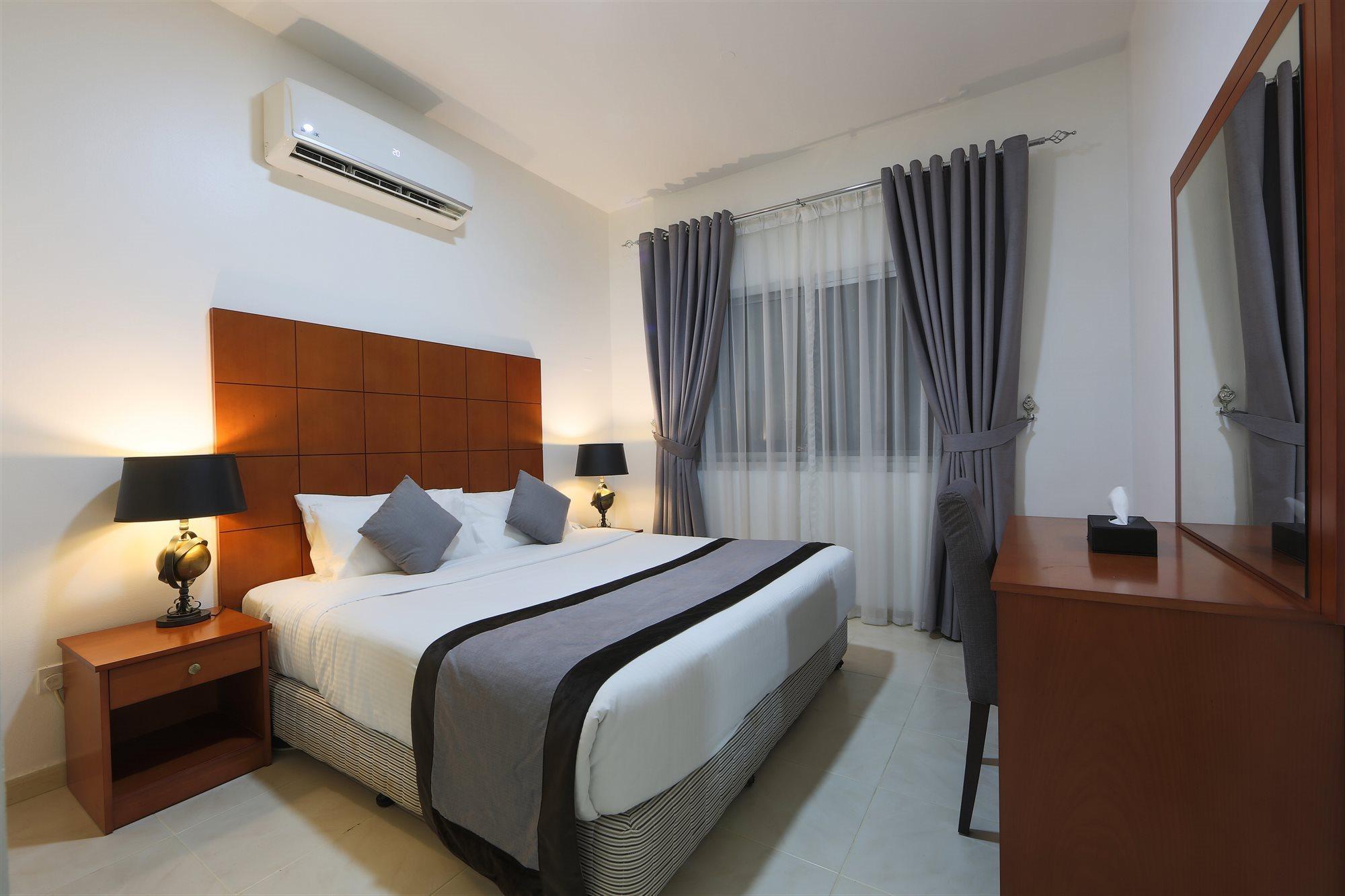 Nova Park Hotel Şarja Dış mekan fotoğraf