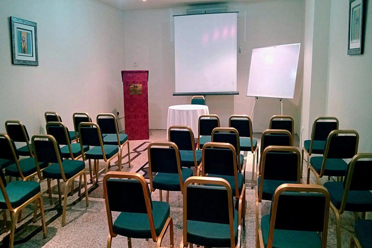Nova Park Hotel Şarja Dış mekan fotoğraf