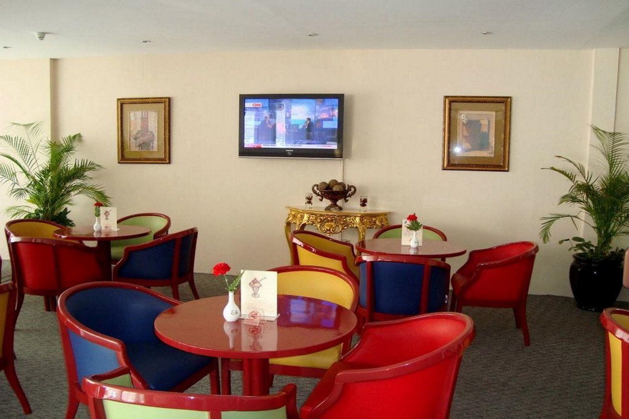 Nova Park Hotel Şarja Dış mekan fotoğraf